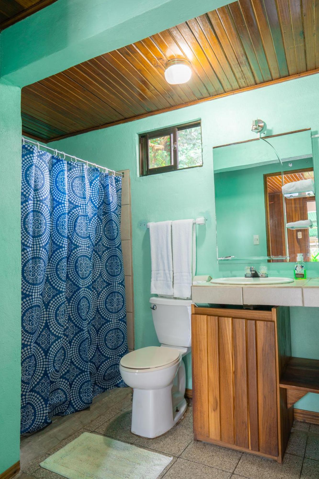 Cabinas Arrecife Cahuita Bagian luar foto