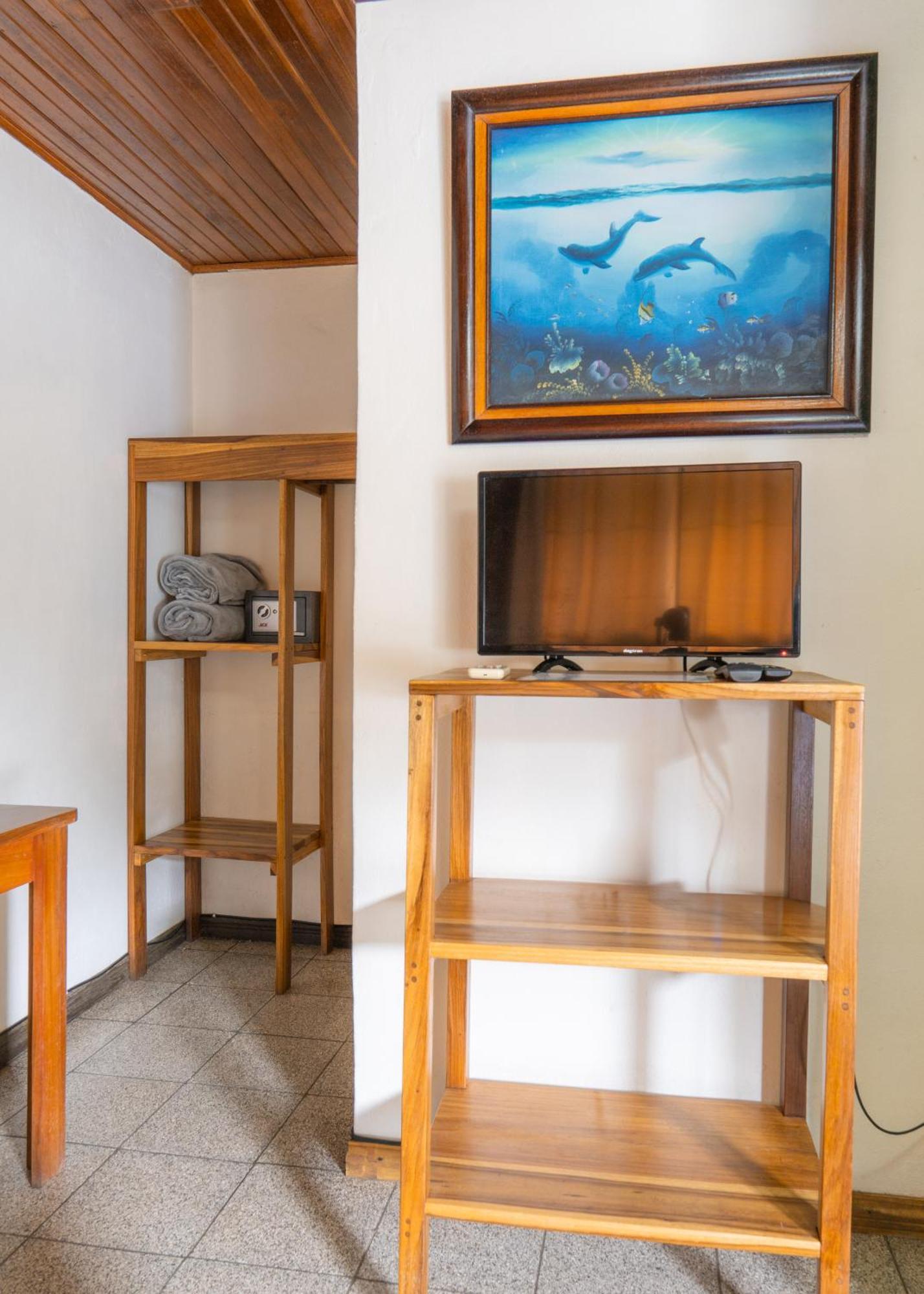 Cabinas Arrecife Cahuita Bagian luar foto